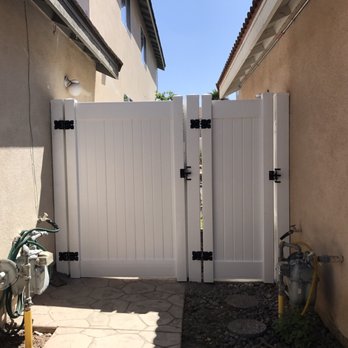 Fence Masters - he insisted that he did the right measurement. We have to pay if we want him to fix it. - Fences & Gates Near Me - Fallbrook, California