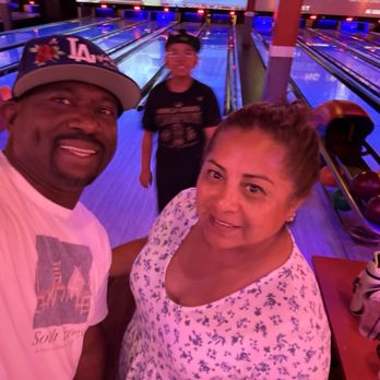 Lucky Strike Pasadena - Happy Sunday everyone! Have a wonderful day everyone. Love you all very much. - Venues & Event Spaces Near Me - Pasadena, California