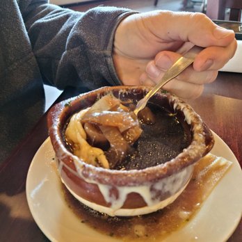 Oscar's Alehouse - French Onion Soup - Beer Bar Near Me - Pasadena, Maryland