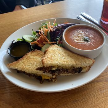 Black Walnut Café - POT ROAST GRILLED CHEESE - Cafes Near Me - Katy, Texas Black Walnut Café - POT ROAST GRILLED CHEESE - Cafes Near Me - Katy, Texas