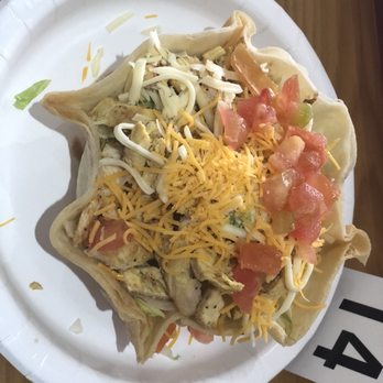 El Taco Stone Oak - Chicken Fajita Salad - Mexican Near Me - San Antonio, Texas