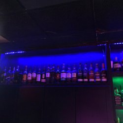 Fannie's Cabaret - Scotch, scotch, and more scotch