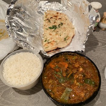 The Monk's- Heights - Kadai Masala with vegetables, Garlic Naan Bread - Indian Near Me - Houston, Texas