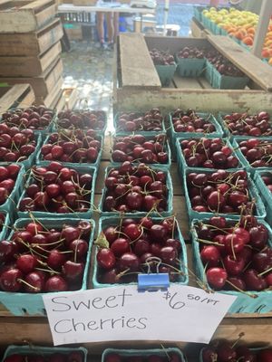 Headhouse Farmers’ Market by null
