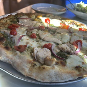 Pizza Domenica - Pesto chicken pizza. It's ok. Chicken chunks were larger than I would like. - Pizza Near Me - New Orleans, Louisiana Pizza Domenica - Pesto chicken pizza. It's ok. Chicken chunks were larger than I would like. - Pizza Near Me - New Orleans, Louisiana