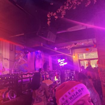 El Tiesto Cafe Miami - Dominican Near Me - Miami, Florida