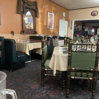 Pooja Indian Grill - Indoor seating - Indian Near Me - West Sacramento, California