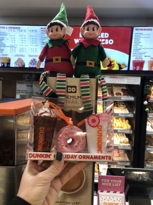 Dunkin' Donut by null