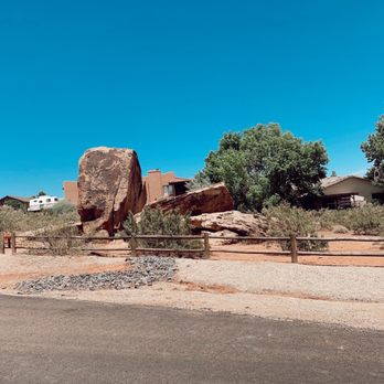 Bloomington Petroglyph Park - Park - Parks Near Me - Saint George, Utah