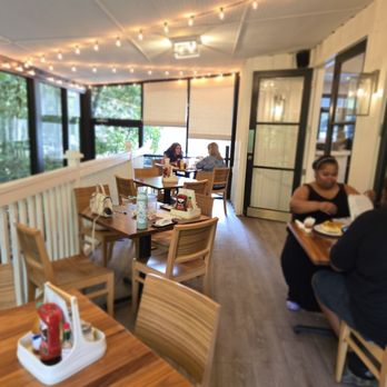 New Orleans Food & Spirits - Shots of other dining areas - Seafood Near Me - Covington, Louisiana