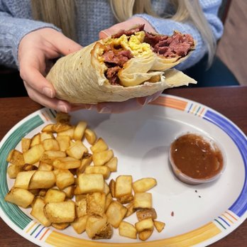 Brightside Cafe - Brightside Burrito - Breakfast & Brunch Near Me - Sioux City, Iowa