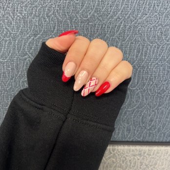 Sugar Nails Lounge - Nail Salons Near Me - Hialeah, Florida