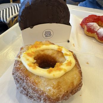 Paris Baguette - Chocolate Supreme Croissant (not too sweet!) and Orange Croissant Donut? (couldn't remember the name--pretty sweet) - Bakeries Near Me - Pearland, Texas Paris Baguette - Chocolate Supreme Croissant (not too sweet!) and Orange Croissant Donut? (couldn't remember the name--pretty sweet) - Bakeries Near Me - Pearland, Texas
