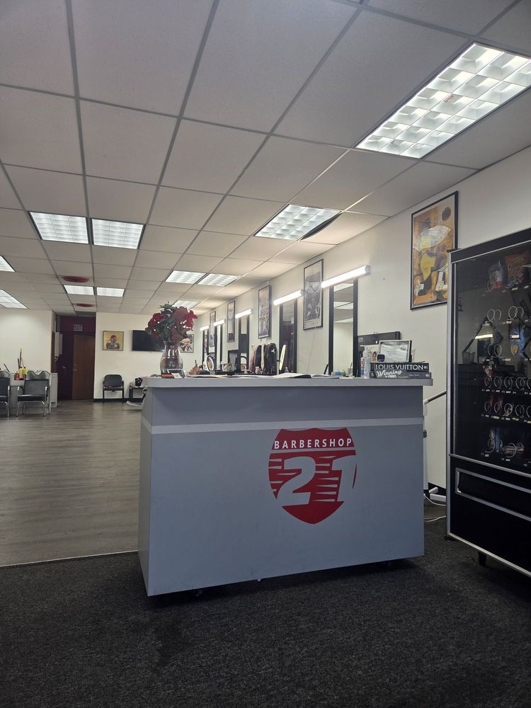 Barbershop21 Logo