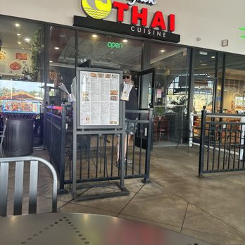 Bangkok Thai Cuisine - Front of Restaurant - Thai Near Me - Foothill Ranch, California
