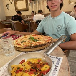 Pizza & ravioli