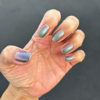 Friendly Nail Spa - Cat eye to kick off the holiday season - Nail Salons Near Me - Costa Mesa, California Friendly Nail Spa - Cat eye to kick off the holiday season - Nail Salons Near Me - Costa Mesa, California