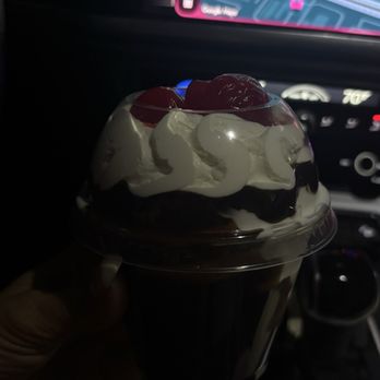 Sonic Drive-In - Hot Fudge Sundae - Burgers Near Me - Peabody, Massachusetts Sonic Drive-In - Hot Fudge Sundae - Burgers Near Me - Peabody, Massachusetts