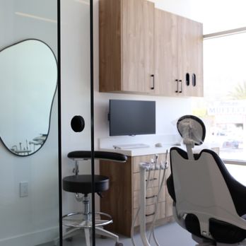 Smile Design Burbank - Cosmetic Dentists Near Me - Burbank, California