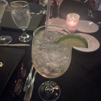Buzzetta’s Italian Cafe - Hugo Spritz - Italian Near Me - Chesterfield, Missouri