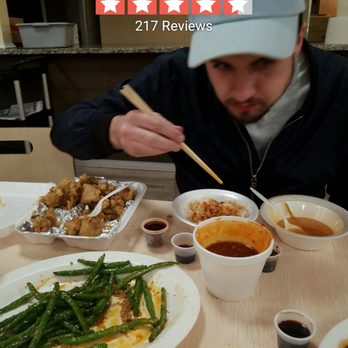 China Kitchen - Fried chicken with garlic sauce and garlic green beans. - Chinese Near Me - Chamblee, Georgia