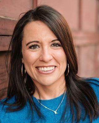 Guiding Light Therapy - grief counselor in Wichita, KS