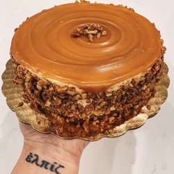 Dunn From Scratch - Caramel Bourbon Pecan Cheesecake