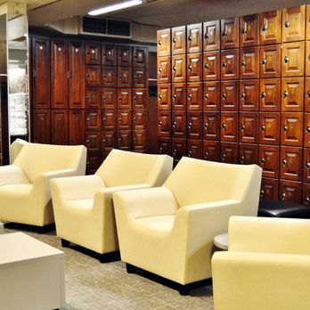Downtown Athletic Club - Men's Locker Room - Gyms Near Me - Eugene, Oregon Downtown Athletic Club - Men's Locker Room - Gyms Near Me - Eugene, Oregon
