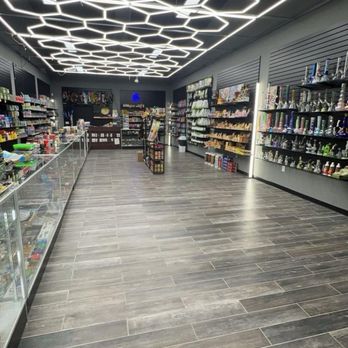 Smoke N Puff - Vape Shops Near Me - Lothian, Maryland