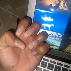 Kiss Nail