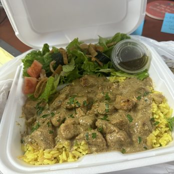 Simply Mediterranean Restaurant - Chicken curry - Salad Near Me - Visalia, California Simply Mediterranean Restaurant - Chicken curry - Salad Near Me - Visalia, California