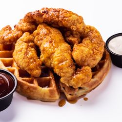 Bunnye Cafe - Fried Chicken Waffle