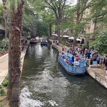 Domingo - Riverwalk - Cocktail Bars Near Me - San Antonio, Texas