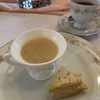 22 Moons Tea Room - Tea Rooms Near Me - Valrico, Florida