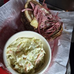 Wente's - Ruben sandwich and coleslaw