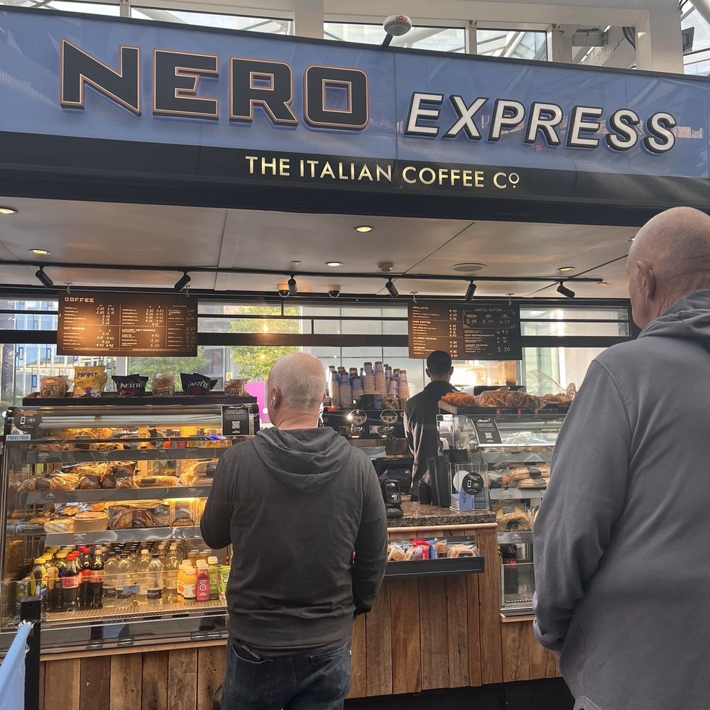 Caffè Nero - Coffee & Tea Near Me - London, XGL Caffè Nero - Coffee & Tea Near Me - London, XGL