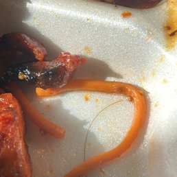 A hair between the noodles. So disgusting