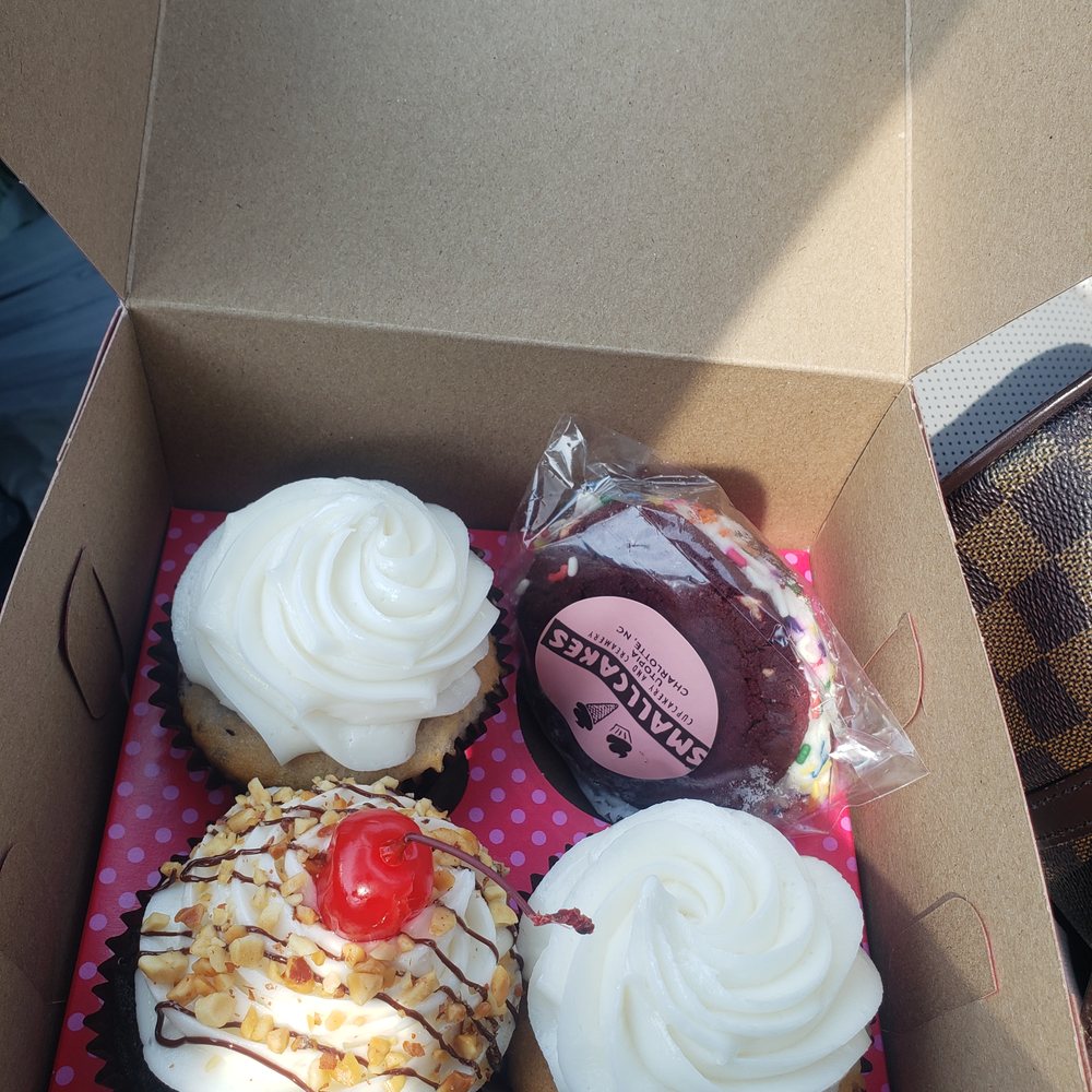 Smallcakes Utopia - Cupcakes & cookie - Cupcakes Near Me - Charlotte, North Carolina Smallcakes Utopia - Cupcakes & cookie - Cupcakes Near Me - Charlotte, North Carolina