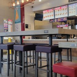 Jack in the Box - Jack In The Box Redlands,California(#5487) has friendly servers and  a sparkling clean restaurant!