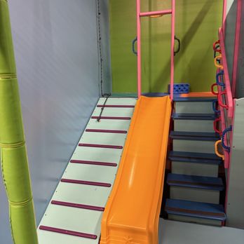Ball N Bounce - Kids Activities Near Me - Encino, California