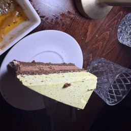 Chocolate pistachio cake Chocolate pistachio cake