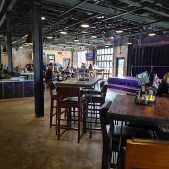 Muze Gastropub - Gastropubs Near Me - Lakewood, Ohio