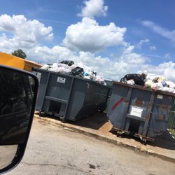 Thousand Trails Orlando Campground - Trash piled high!