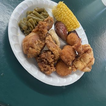 Little Pigs BBQ - Fried chicken  Green beans  Hush puppies  Corn - Barbeque Near Me - Columbia, South Carolina