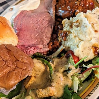Paniolo BBQ Dinner - Buffet Dinner | Instagram: @telephonesmoothie - Barbeque Near Me - Waimea, Hawaii