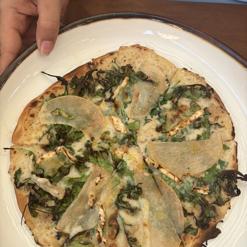 Bacari - Pear pizza - Mediterranean Near Me - Long Beach, California
