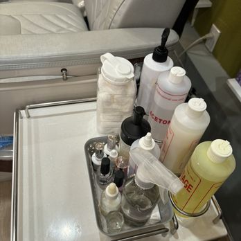 Paris Nail Spa - Nail Salons Near Me - Folsom, California