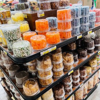 Safeway - a variety of food items in a grocery store - Grocery Near Me - Seattle, Washington Safeway - a variety of food items in a grocery store - Grocery Near Me - Seattle, Washington
