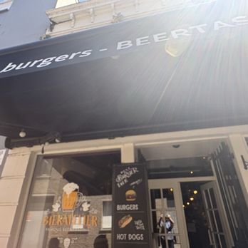 't Brugs Bieratelier - Front of restaurant - Tours Near Me - Bruges, VWV