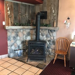 Cattle Country Steakhouse - Feels like a quaint country cabin.